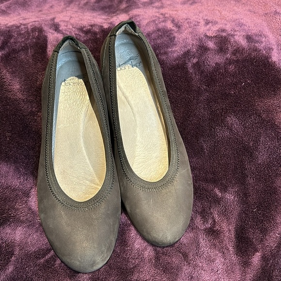 Dansko dress shoes - Picture 2 of 4